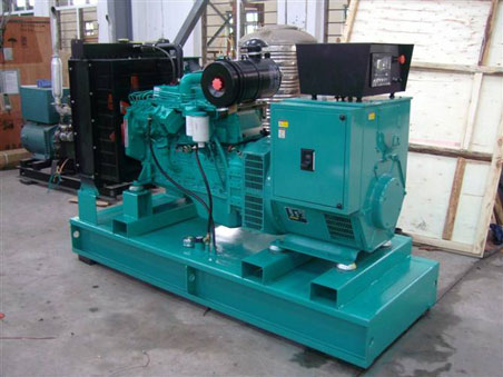 新化200kw康明斯柴油发电机组图片 新化200kw康明斯柴油发电机组图片